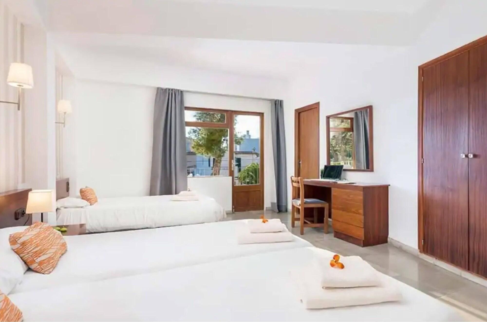 Hotel Santanyi Port Cala Figuera  Buitenkant foto